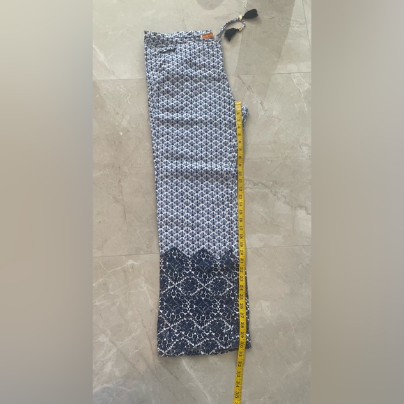 Tory Burch Linen Straight Leg Pull On Drawstring Tassel Pant Blue
Floral Size M - Picture 3 of 9